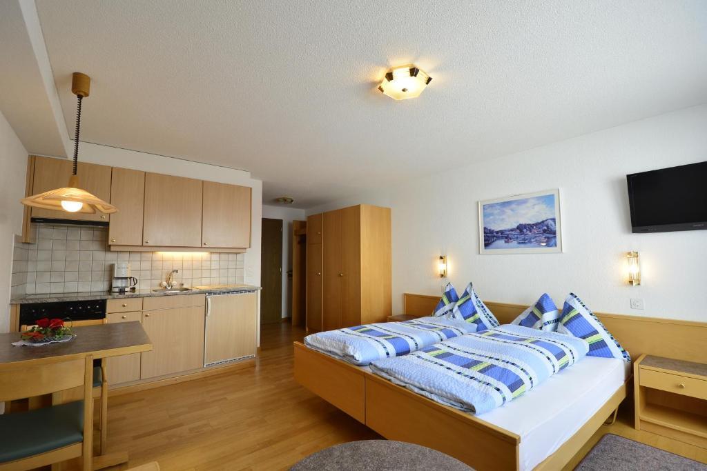 Apartamento Haus Orion Saas-Fee Habitación foto